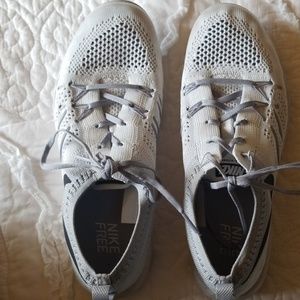 Nike Free Focus Flyknit